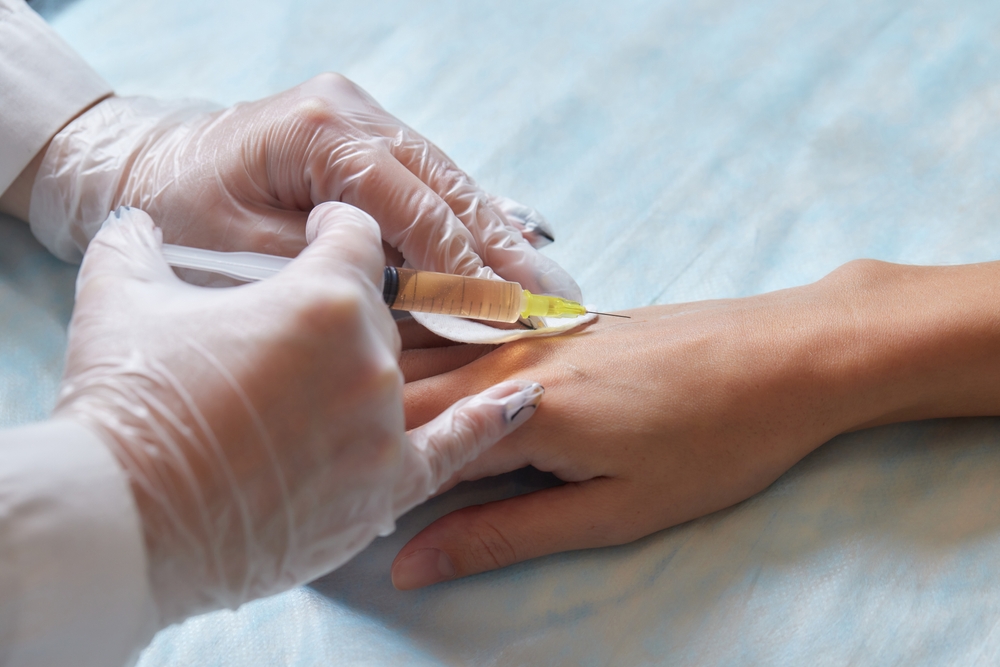 Healthcare provider processing stem cells for regenerative therapy
