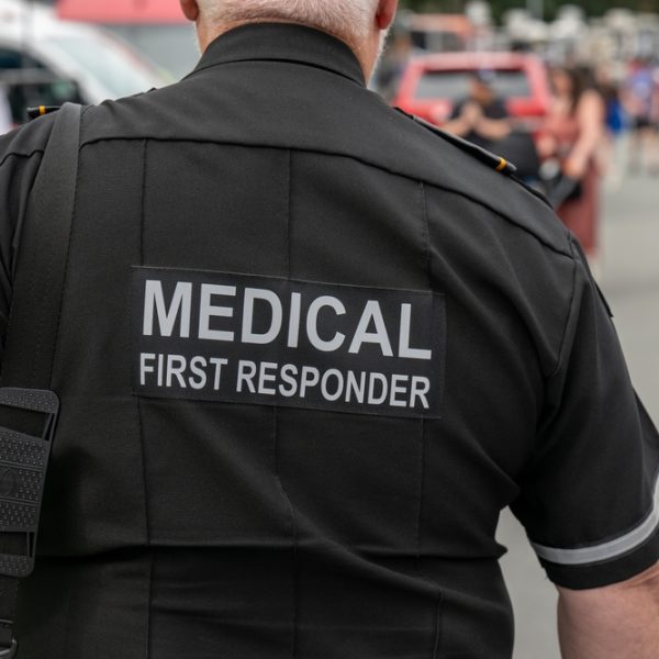 A,Close-up,Of,A,Caucasian,Male,Emergency,Health,Medical,First